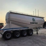 Polpriklopnik za razsuti tovor cementa